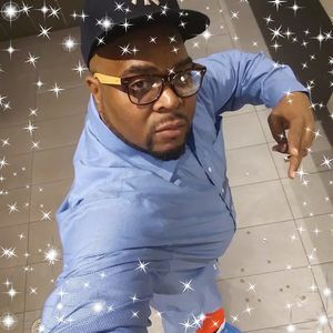 Meet your Posher, Clinton